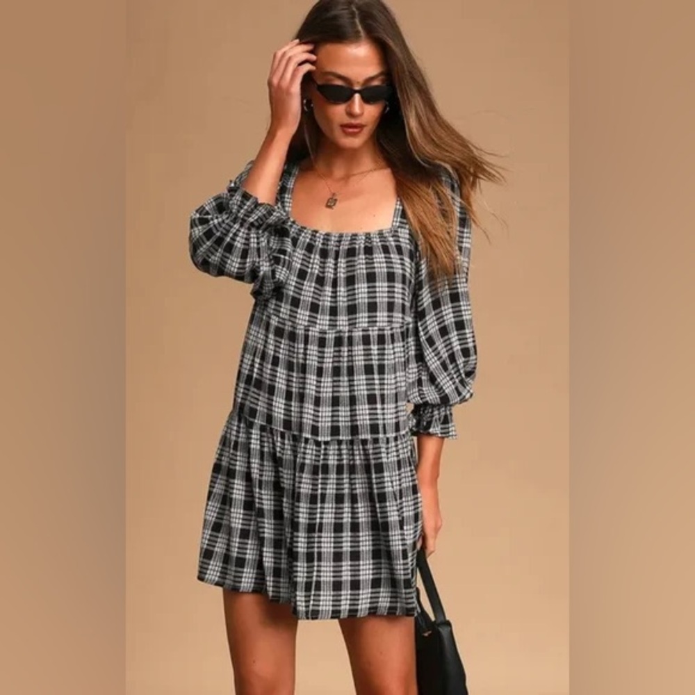 Lulu's Black and White Plaid Long Sleeve Dress
